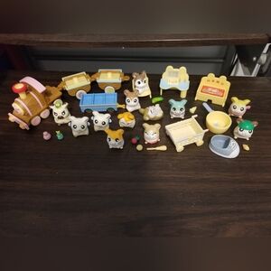 Rare vintage Hamtaro figures and accessories.